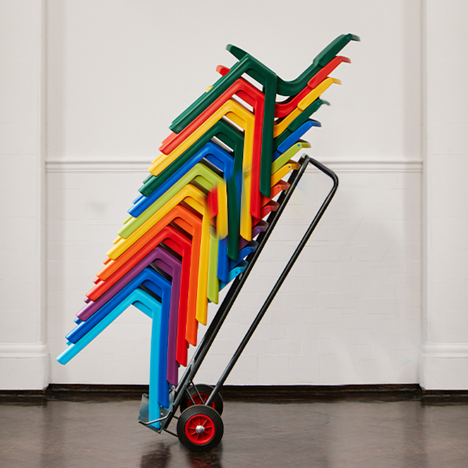 Postura+ One Piece Chair