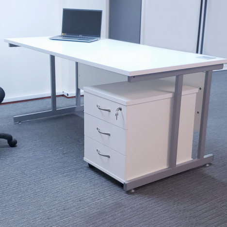 Platinum Range - Mobile Pedestals