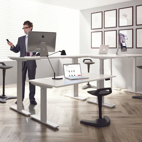 Spry Task Operator Stool