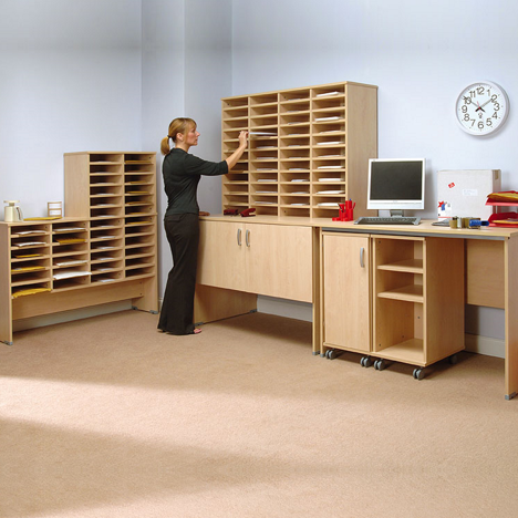 Post Sorter Table Unit